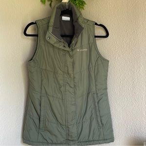 Columbia vest
